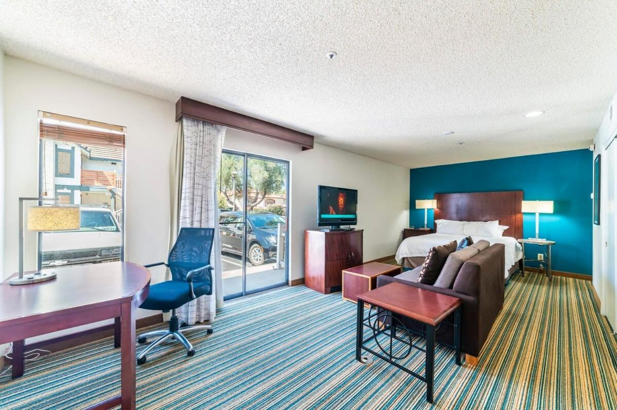 Metro Phx All Inclusive Promo フェニックス エクステリア 写真
